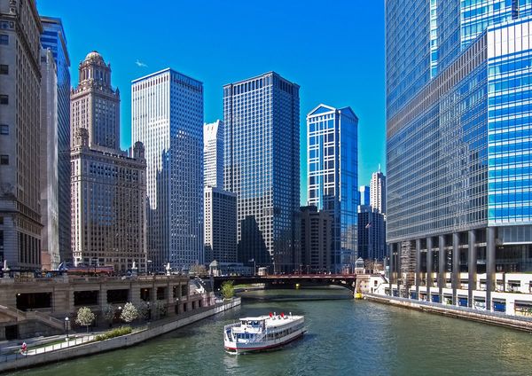 Chicago in 3 Days: Architecture, Blues, and Deep-Dish Pizza