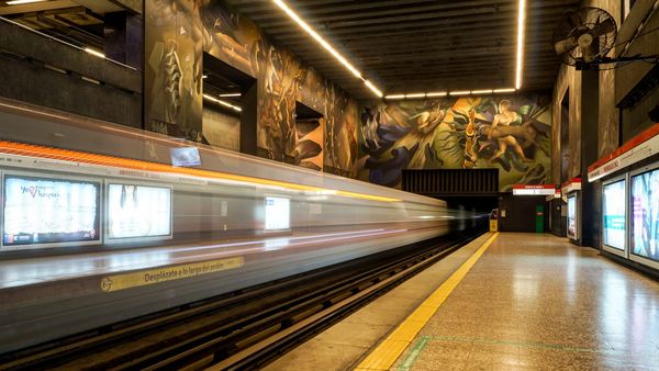 Getting Around Santiago: A Practical Transport Guide