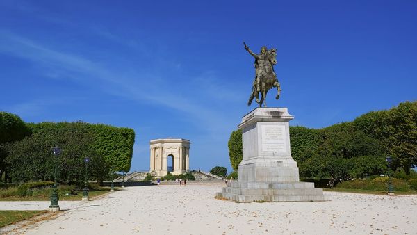 Old Town, Art and Coast: Choosing a Montpellier Tour