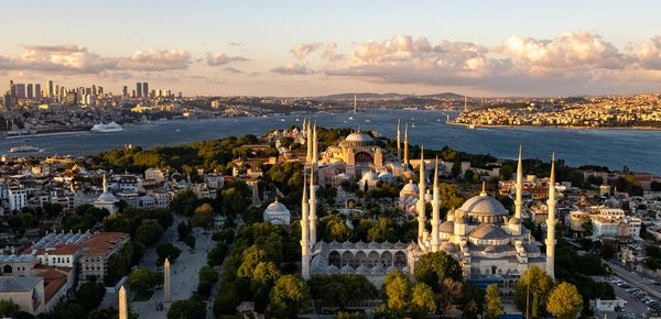 Planning Your Istanbul Trip: Where East Meets West