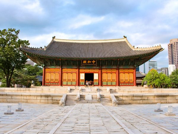 Planning Your Seoul Trip: Palaces, Street Food, and K-Culture