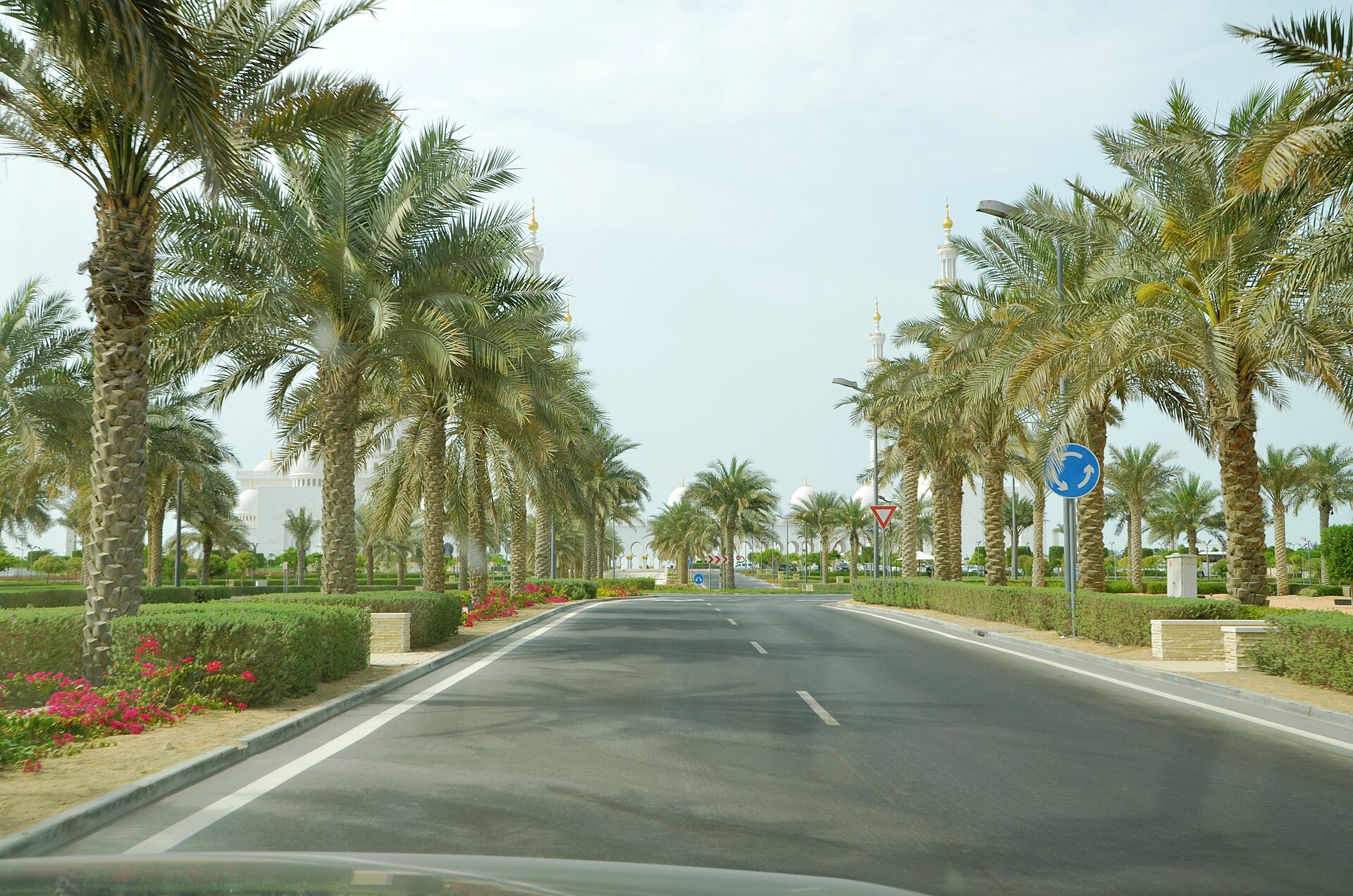 Sheikh Zayed Mosque in Abu Dhabi